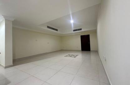 Apartment - 1 Bedroom - 1 Bathroom for rent in Onaiza Street - Diplomatic Area - Doha