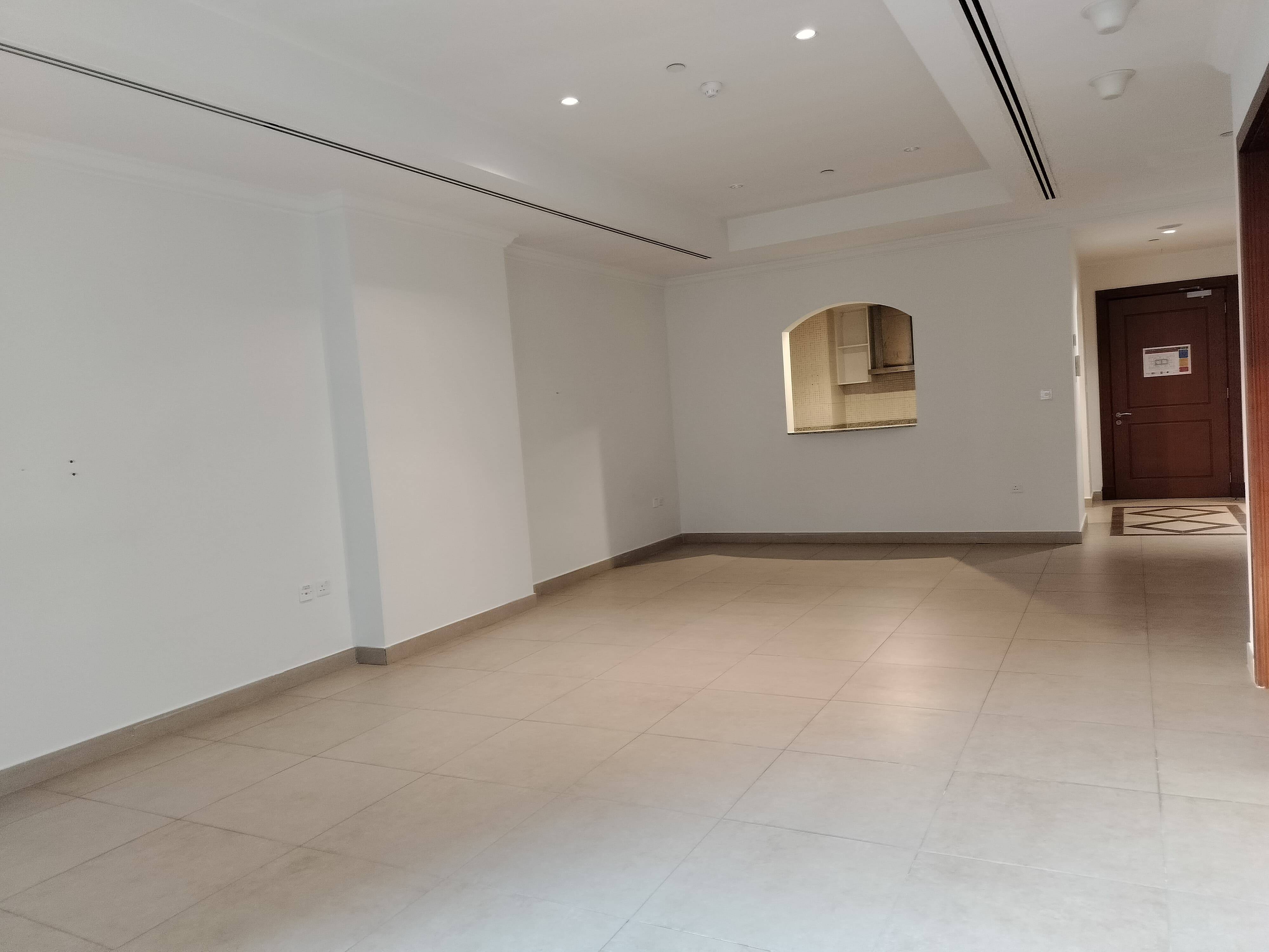 FREE ONE MONTH 1BEDROOM SEMI FURNISHED WITH MARINA thumbnail 9