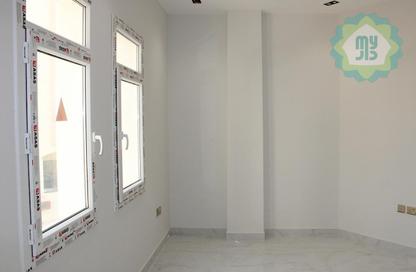 Apartment - 2 Bedrooms - 2 Bathrooms for rent in Al Khalidiya Street - Najma - Doha