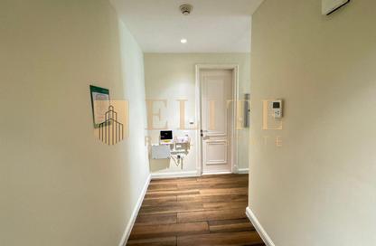 Apartment - 2 Bedrooms - 3 Bathrooms for rent in The Garden - Floresta Gardens - The Pearl Island - Doha
