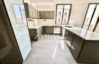 Apartment - 1 Bedroom - 2 Bathrooms for rent in Bin Omran 35 - Fereej Bin Omran - Doha