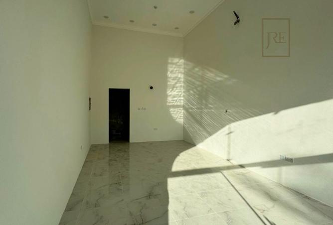 54978665 - Property Image 3