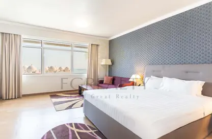 Apartment - Studio - 1 Bathroom for rent in West Bay - West Bay - Doha