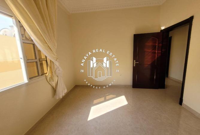 1019883 - Property Image 3