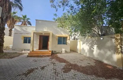 Villa - 3 Bedrooms - 3 Bathrooms for rent in Wadi Al Shaheeniya Street - Ain Khaled - Doha