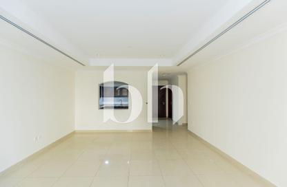Apartment - 1 Bedroom - 2 Bathrooms for rent in West Porto Drive - Porto Arabia - The Pearl Island - Doha