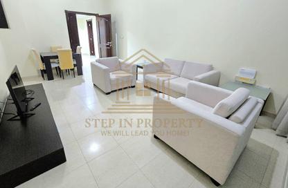 Apartment - 1 - 2 for rent in West Bay Tower - West Bay - West Bay - Doha