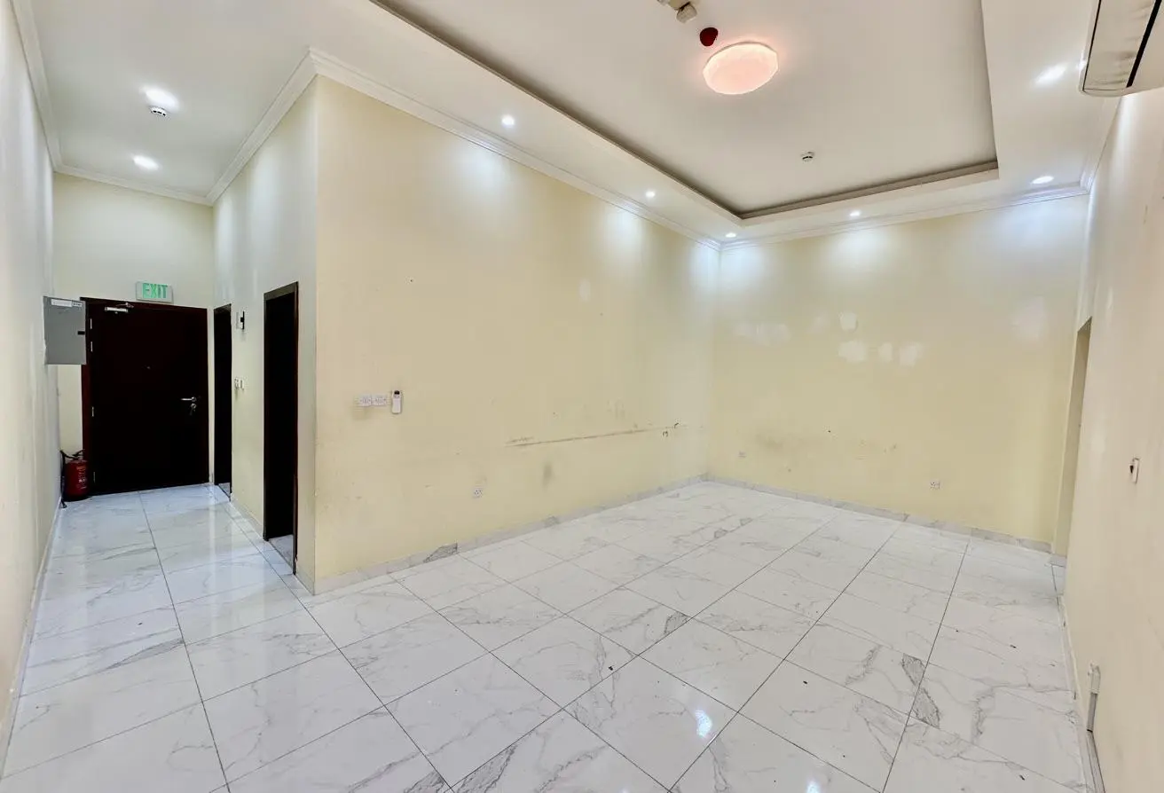 63477730 - Property Main Image