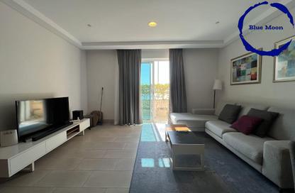 Townhouse - 1 Bedroom - 2 Bathrooms for rent in Viva West - Viva Bahriyah - The Pearl Island - Doha