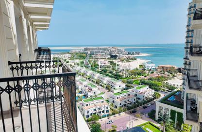 Apartment - 2 Bedrooms - 4 Bathrooms for sale in Floresta Gardens - Floresta Gardens - The Pearl Island - Doha Apartment - 2 Bedrooms - 4 Bathrooms for sale in Floresta Gardens - Floresta Gardens - The Pearl Island - Doha