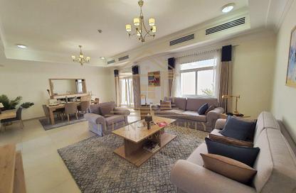 Villa - 3 Bedrooms - 4 Bathrooms for rent in Wadi Al Markh - Muraikh - AlMuraikh - Doha