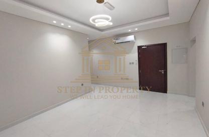 Apartment - 2 Bedrooms - 2 Bathrooms for rent in Old Airport Road - Old Airport Road - Doha