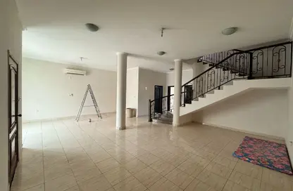 مجمع سكني للايجار في شارع العزيزة - العزيزية - الدوحة