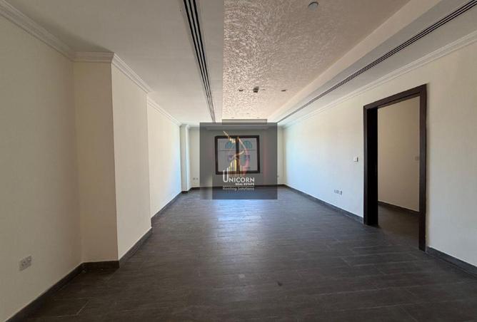 53330205 - Property Main Image