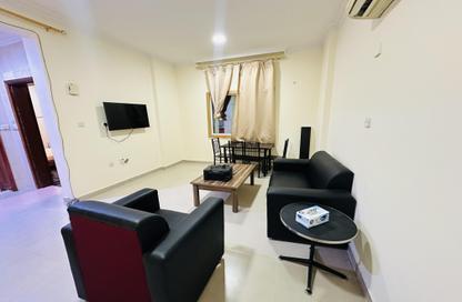 Apartment - 1 Bedroom - 1 Bathroom for rent in Umm Ghwailina Comm - Umm Ghuwalina - Umm Ghuwailina - Doha