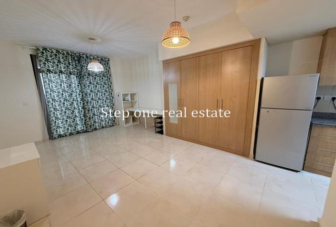 57779091 - Property Main Image