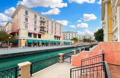 Townhouse - 3 Bedrooms - 5 Bathrooms for rent in Venezia - Qanat Quartier - The Pearl Island - Doha