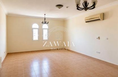 Apartment - 3 Bedrooms - 3 Bathrooms for rent in OqbaBin Nafie Steet - Old Airport Road - Doha