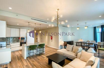 Apartment - 2 Bedrooms - 4 Bathrooms for rent in Floresta Gardens - Floresta Gardens - The Pearl Island - Doha