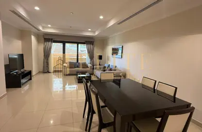 Apartment - 1 Bedroom - 2 Bathrooms for rent in East Porto Drive - Porto Arabia - The Pearl Island - Doha