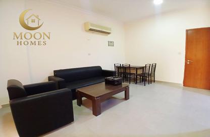 Apartment - 1 Bedroom - 1 Bathroom for rent in Umm Ghuwailina 4 - Umm Ghuwailina - Doha