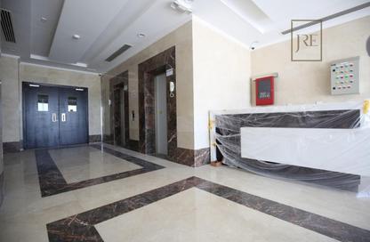 Office Space - Studio - 1 Bathroom for rent in Al Maamoura - Al Maamoura - Doha