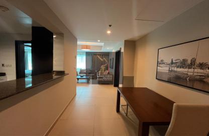 Hotel Apartments - 2 Bedrooms - 3 Bathrooms for rent in West Bay Tower - West Bay - West Bay - Doha