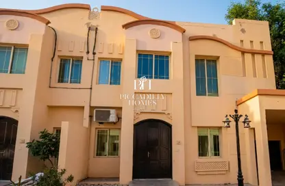 فيلا - 4 غرف نوم - 4 حمامات للايجار في فلل عين خالد - عين خالد - الدوحة