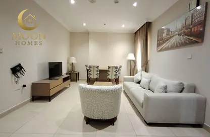 Apartment - 1 Bedroom - 2 Bathrooms for rent in Salaja Street - Doha Al Jadeed - Doha
