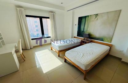 Apartment - 2 Bedrooms - 3 Bathrooms for rent in Tower 14 - Porto Arabia - The Pearl Island - Doha Apartment - 2 Bedrooms - 3 Bathrooms for rent in Tower 14 - Porto Arabia - The Pearl Island - Doha