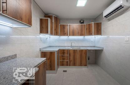 Apartment - 3 Bedrooms - 4 Bathrooms for rent in Musheireb - Musheireb - Doha