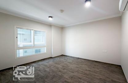 Apartment - 3 Bedrooms - 4 Bathrooms for rent in Musheireb - Musheireb - Doha Apartment - 3 Bedrooms - 4 Bathrooms for rent in Musheireb - Musheireb - Doha