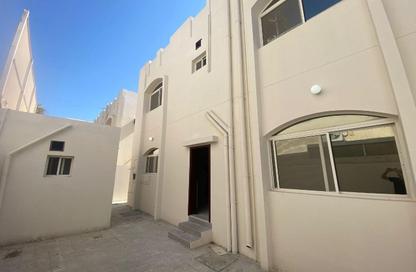 Villa - 5 Bedrooms - 5 Bathrooms for rent in Mamoura 18 - Al Maamoura - Doha