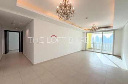 Apartment - 2 Bedrooms - 3 Bathrooms for rent in Viva West - Viva Bahriyah - The Pearl Island - Doha