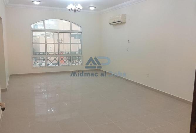 53570381 - Property Image 2