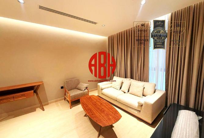 53813025 - Property Main Image