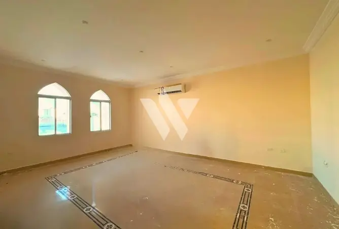 63810031 - Property Image 3