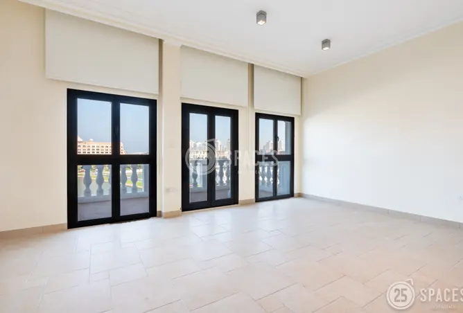 63864363 - Property Image 2