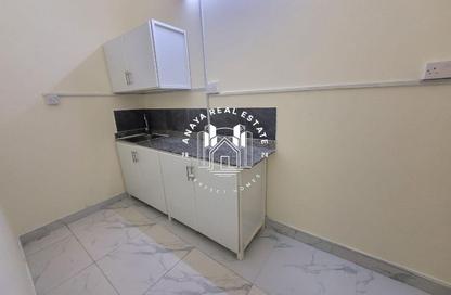 Villa - Studio - 1 Bathroom for rent in Al Aziziyah - Al Aziziyah - Doha