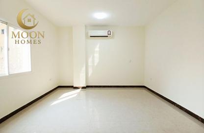 Apartment - 2 - 2 for rent in Al Mansoura - Al Mansoura - Doha