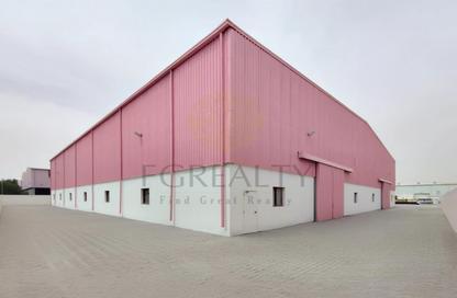 Warehouse - Studio - 3 Bathrooms for sale in Industrial Area 4 - Industrial Area - Industrial Area - Doha