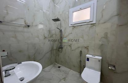 Apartment - 2 Bedrooms - 2 Bathrooms for rent in Madinat Khalifa South - Madinat Khalifa - Doha