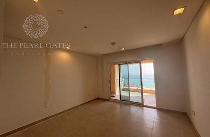 Apartment - 1 Bedroom - 2 Bathrooms for rent in Al Mutahidah Tower - Viva Bahriyah - The Pearl Island - Doha