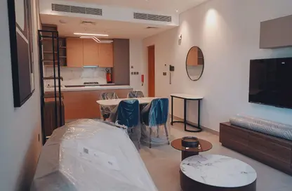 Apartment - 1 Bedroom - 2 Bathrooms for rent in Lusail Marina Heights - Marina District - Lusail