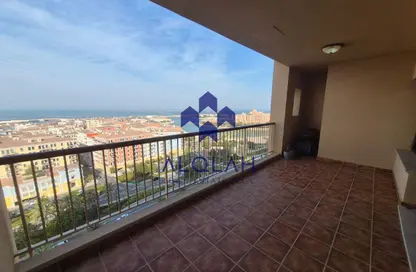 Apartment - 2 Bedrooms - 3 Bathrooms for rent in Tower 13 - Porto Arabia - The Pearl Island - Doha
