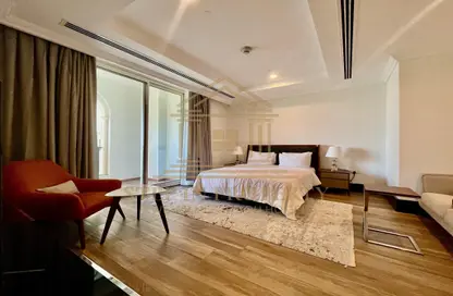 Apartment - Studio - 1 Bathroom for rent in Viva West - Viva Bahriyah - The Pearl Island - Doha