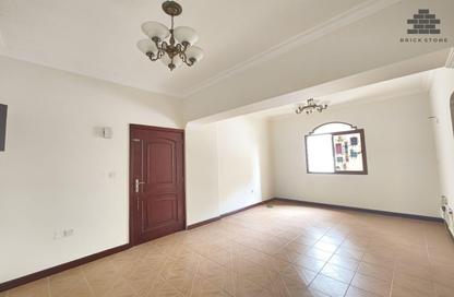 Apartment - 2 Bedrooms - 2 Bathrooms for rent in Anas Street - Fereej Bin Mahmoud North - Fereej Bin Mahmoud - Doha