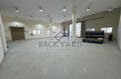 Warehouse - Studio - 7+ Bathrooms for rent in Industrial Area 1 - Industrial Area - Doha