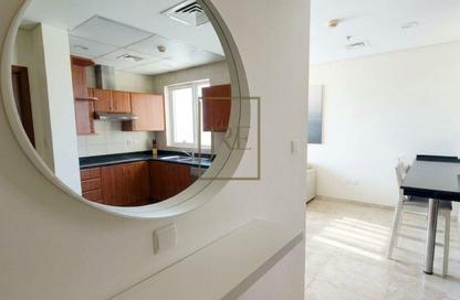 Apartment - 2 - 2 for rent in Zig Zag Tower B - Zig Zag Towers - West Bay - Doha