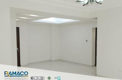 Apartment - 3 Bedrooms - 2 Bathrooms for rent in New Doha - Doha Apartment - 3 Bedrooms - 2 Bathrooms for rent in New Doha - Doha